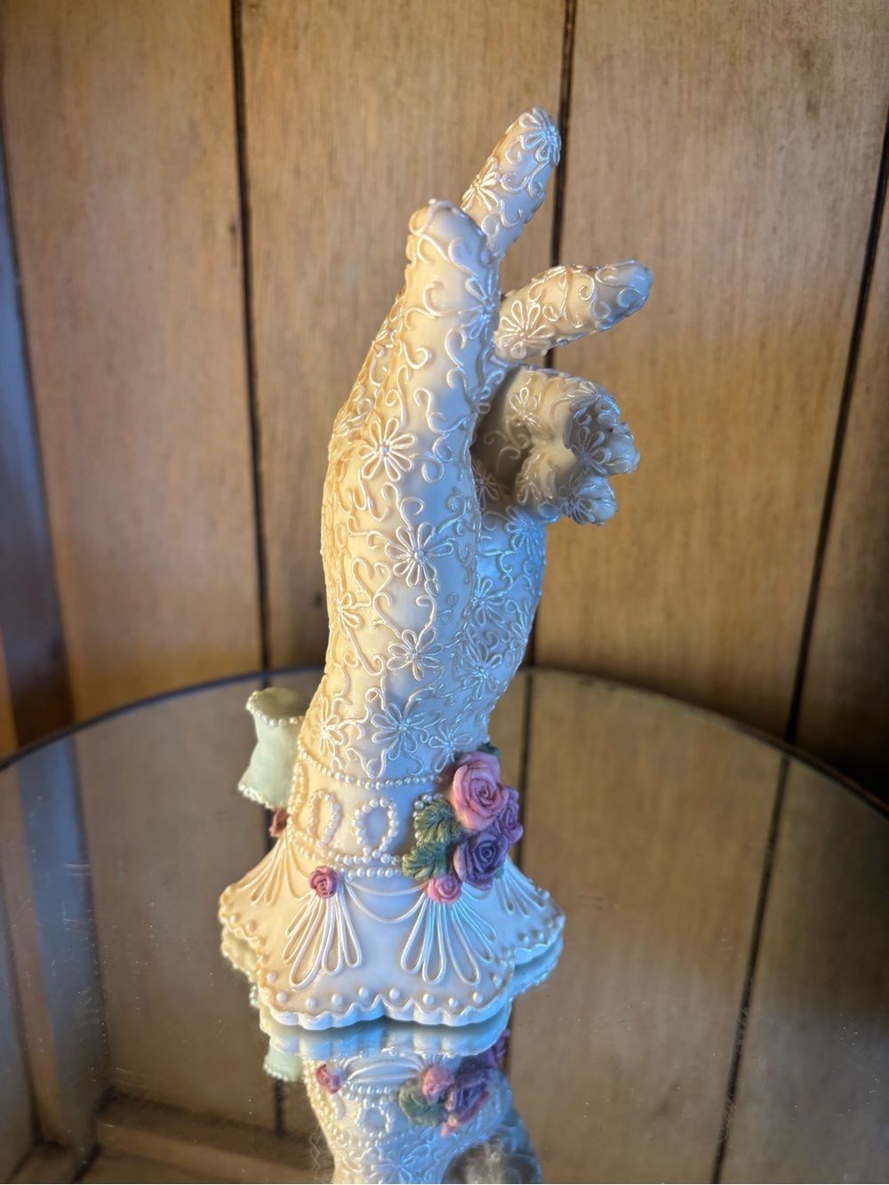 Dezine 1997 BeautifulCream Decorative Gloved Hand Statue with Pink Rose Accents - Picture 4 of 15